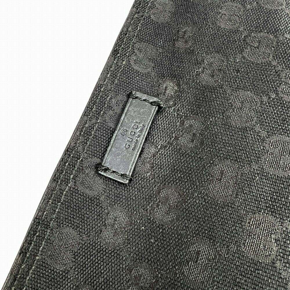 GUCCI Authentic Black Leather Shoulder Bag - Picture 5 of 10